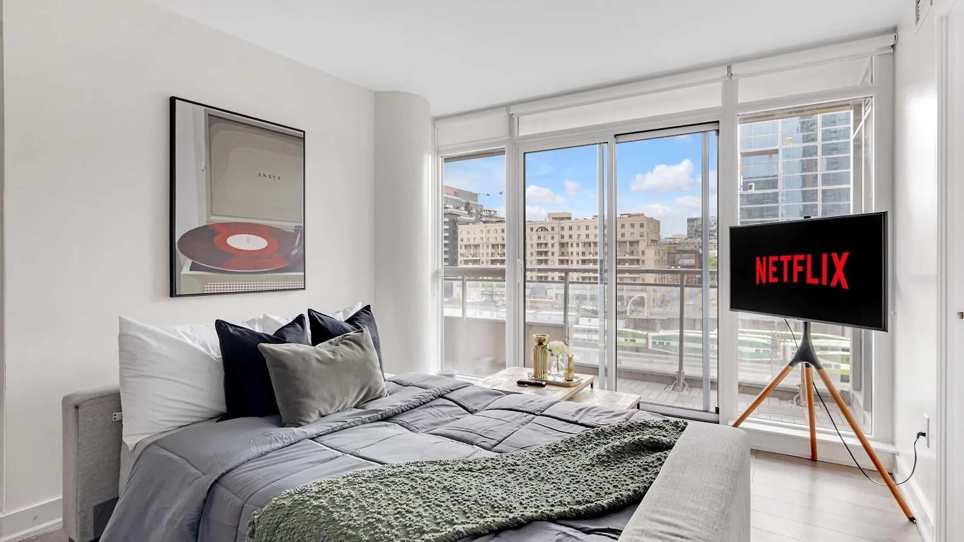Downtown Oasis Top Location & Free Parking Toronto 0*,  Canada